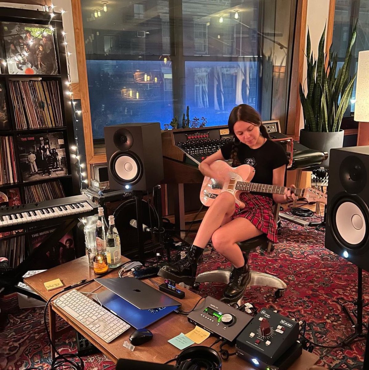 livsethink's tweet photo. electric lady studio 🎸 https://t.co/UvGAPsX04F