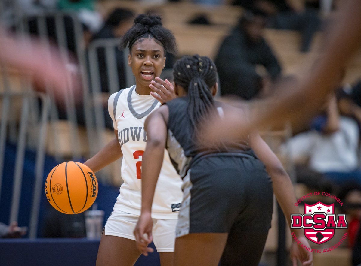 DCSAASports's tweet image. DCSAA Class AA Girls Basketball Semifinal. Maret vs. Sidwell Friends.
#DCSAA #ClassAA #Gameday #Dcsaastatechampionship #Basketball #Girlsbasketball