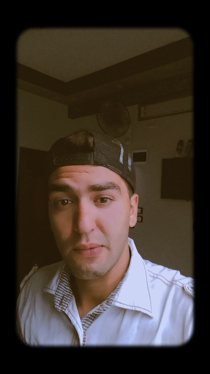 aihmadeabd70780's tweet image. 1 / رمضان

 (أيام لا تعد ولا تحصى) اللهم اجعل أجرنا فيها لا يعد، ودعاؤنا فيها لا يرد.