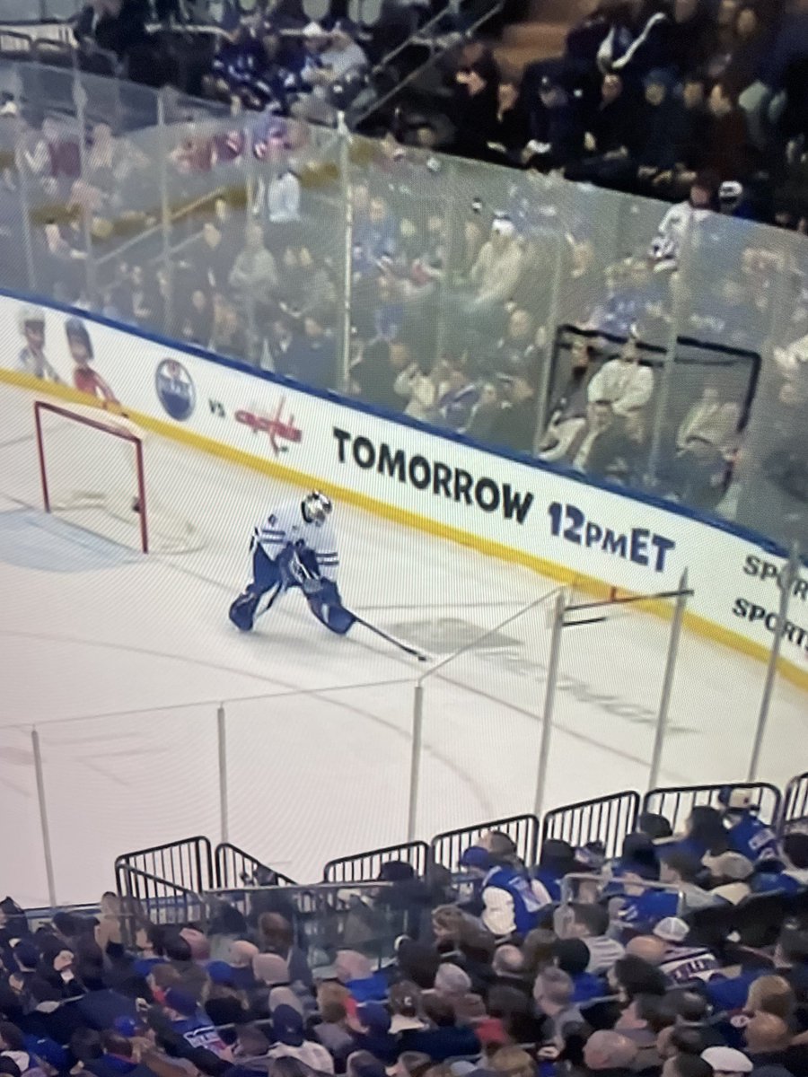 Hey <a href="/CCpxpSN/">Chris Cuthbert</a> Did Stolarz play the puck outside the trapezoid during the 2nd?  I do not mind not having a penalty but was this missed by the refs? Go Leafs! <a href="/TSN_Sports/">TSN</a> <a href="/MapleLeafs/">Toronto Maple Leafs</a>