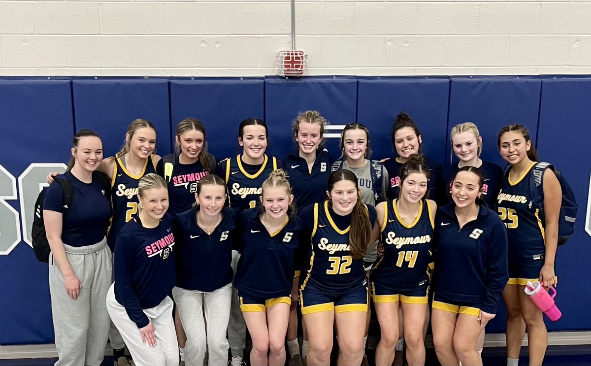 Seymour Lady Eagles Big First Round Regional Win on the Road!
Seymour 37 - Anderson County 36