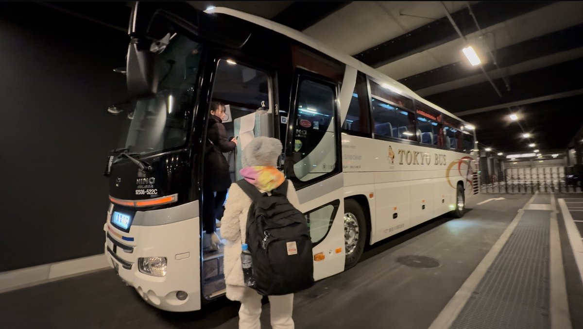 GarageWith's tweet image. #xg を圧倒的最前列で観る。VVIP シートとホテル宿泊がセットになった超プレミアシート、グローバルツアーパッケージ、通称グロパに参加した夢のような１日をまとめました。

youtu.be/wBWHiHYdDns

#xg
#GLOBALTOURZ
#グロパ