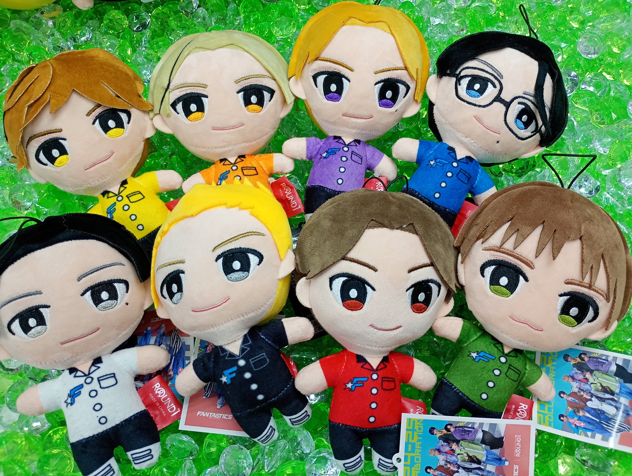 FANTASTICS　プライズ　クッション　アクリルボード　ラウンドワン限定 FANTASTICS ファンタスティックス ラウンドワン限定 アクリル