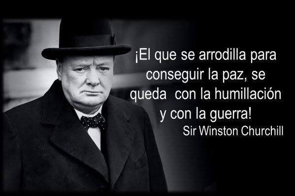 MaxKaiser75's tweet photo. Zelensky lo entiende bien👊🏻

En México, muchos prefieren arrodillarse para aplazar un arancel 🤷🏻‍♂️ https://t.co/GQM5aR05l0