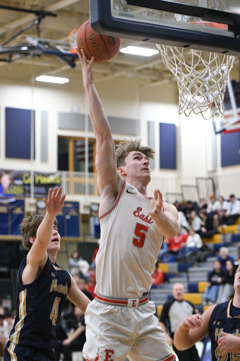 At the half Duluth East 42
Hermantown 21 <a href="/DuluthEastHoops/">Duluth East Boys Basketball</a> <a href="/CoachRMcDonald/">RHETT MCDONALD</a>