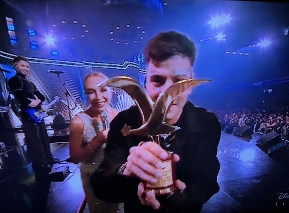 GAVIOTA DE ORO PARA DUKI EN VIÑA DEL MAR 2025