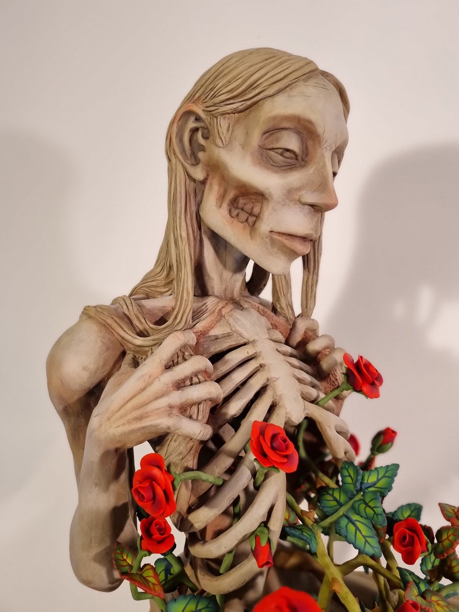 Emily Smith tweet media