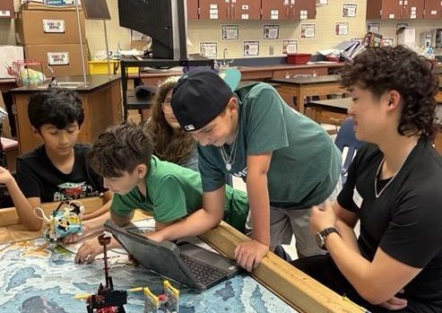 John had an amazing time wrapping up his Friday with the incredible FLL team from Perez Elementary! It’s been an exciting journey mentoring them this season, and we can’t wait to continue supporting their growth and success in the future!

#FLL #Mentorship #Fun #Legos