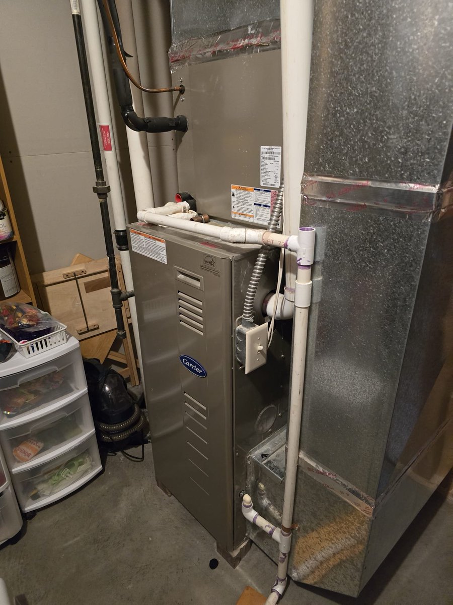 MyComfortHeroes's tweet image. ☝🏻 Reminder! Change your furnace filter monthly for better air quality &amp;amp; efficiency. Need help? Call Comfort Heroes at 605-202-2020 or visit us online at mycomfortheroes.com. #HVAC #FurnaceMaintenance #HomeSafety