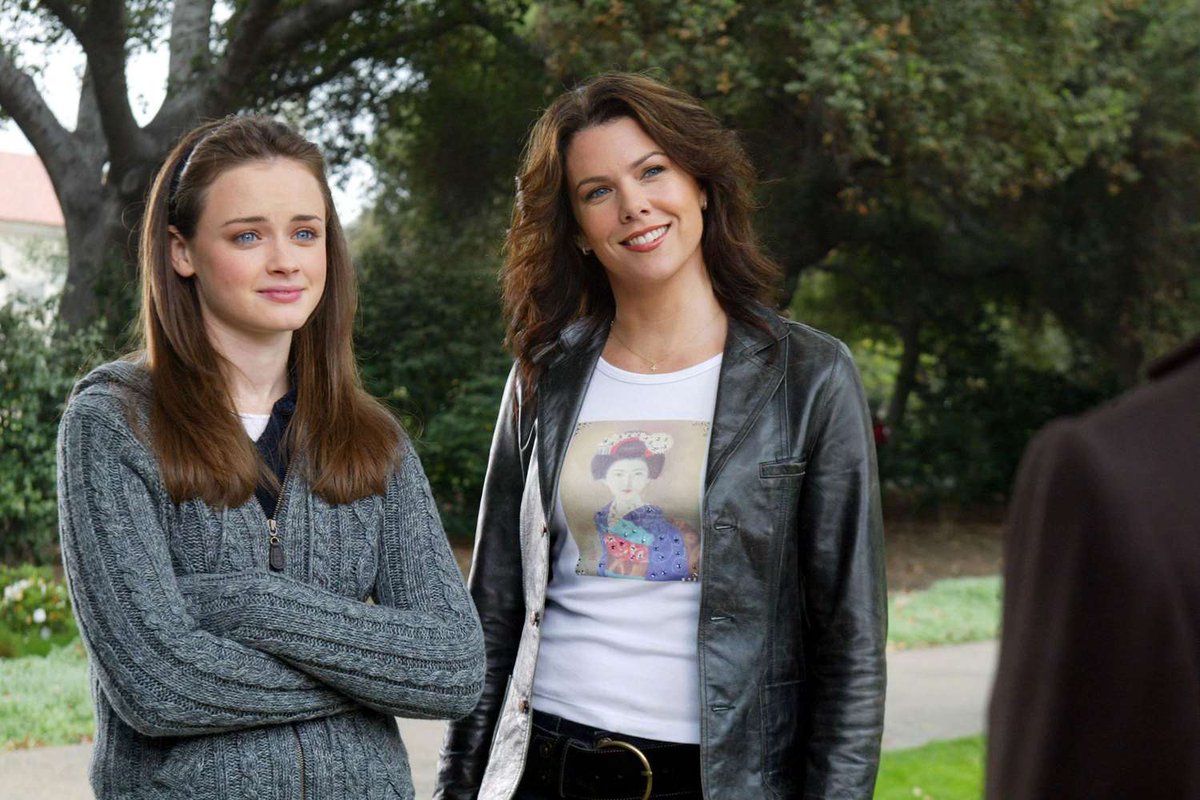 RATVPod's tweet image. Coming any minute now to your podcaster of choice a brand new episode of Random Access Television where @TVMoJoe & @televisionaryZW discuss a random TV show and this month it's the hit drama Gilmore Girls!
Thanks for listening!