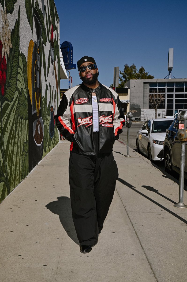 kennygotsoul's tweet photo. All I hear is “Yes, it is”

📸: @giannasnapped https://t.co/hF3A857Y6l