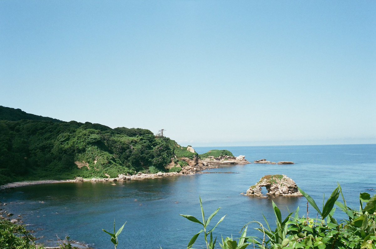 arumi_sr's tweet image. 一年半前に行った石川県ツーリングの写真、いまさらデータ取り込んだ🎞️
地震の後、石川県行けてないけど好きな場所だからまた行きたい！来週、片足だけ突っ込むけど🦕
#rollei35