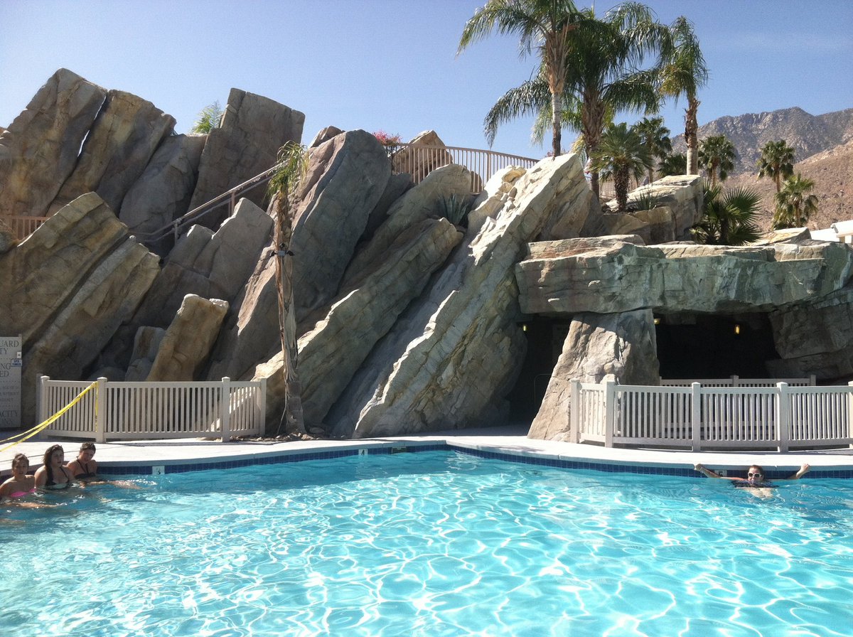 Matrix Rock offer’s a unique service in creating nature-inspired structures for various settings. It could be an innovative way to bring a touch of the outdoors into indoor spaces or enhance the aesthetic appeal of different environments.