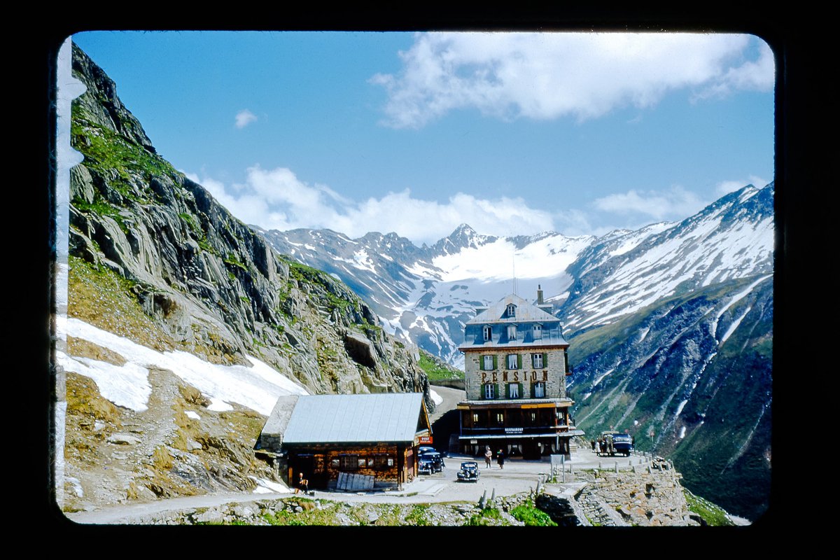 OliverWDahl's tweet photo. If you have any cool old Kodachrome slides I would love to see them! I’m hoping to do another photo book eventually sharing some of the best in my collection. https://t.co/EOxNDtoykT https://t.co/hnQPYewVDI