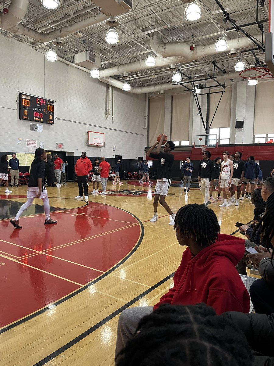 Here are <a href="/TMAPantherPride/">TMA Basketball</a> for their 2nd round matchup vs Susan Wagner. 2025s Ahmad Torrence and Abdou Mazou ( 📸) lead the way.