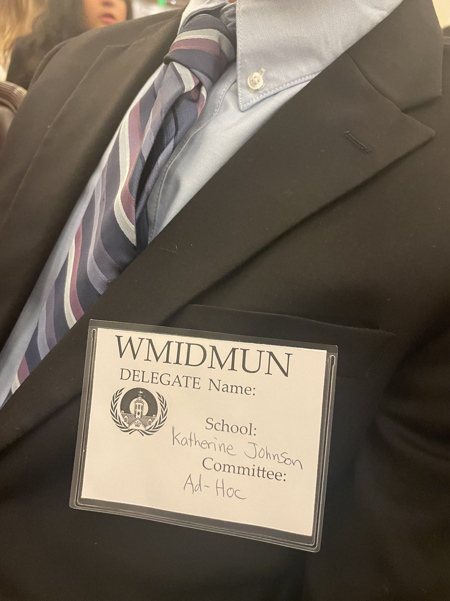 AlamFalam's tweet photo. @kjms_fcps delegates moving along - at W@M lodge for opening ceremony @FairfaxSchools @CityofFairfaxVA https://t.co/eaYspwgyxB