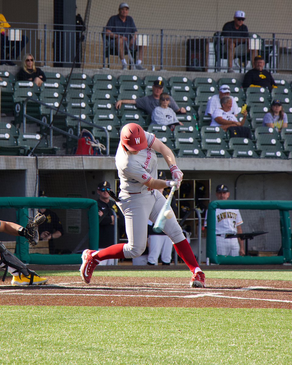 wsucougarbsb's tweet photo. Cougs back in front!

M6 | 4-3 WSU

#GoCougs | #WAZZU https://t.co/Z54s7F4wpQ
