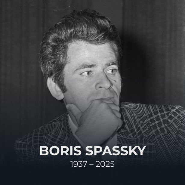 Cyrille_Walter's tweet photo. Une étoile s’est éteinte. Boris Spassky,  10ème champion du mode d’échecs, «adopté» par la France en 1976, a inspiré des générations de jeunes joueurs pendant des décennies par son style ouvert, polyvalent, et capable d’attaques fulgurantes. Il reste un Grand-Maître d’exception. https://t.co/RxU5WQtAuU