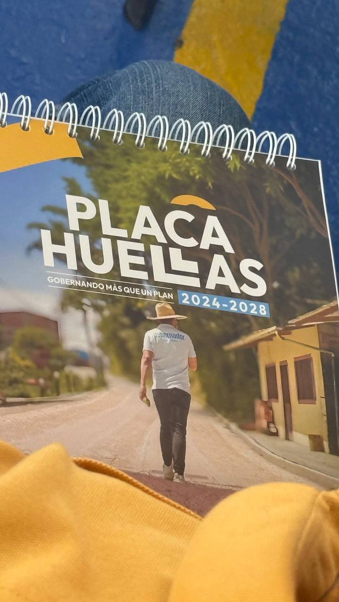 Julio Roberto Salazar Perdomo (@jrobertosalazar) on Twitter photo ¡Buenas noticias para los comunales de #Ubalá! 📣
Más de $220 millones destinados a proyectos que fortalecen el tejido social, embellecen escuelas y recuperan nuestra cuenca hídrica.
<a href="/JorgeEmilioRey/">Jorge Emilio Rey Ángel</a> ¡Buenas noticias para los comunales de #Ubalá! 📣
Más de $220 millones destinados a proyectos que fortalecen el tejido social, embellecen escuelas y recuperan nuestra cuenca hídrica.
<a href="/JorgeEmilioRey/">Jorge Emilio Rey Ángel</a>