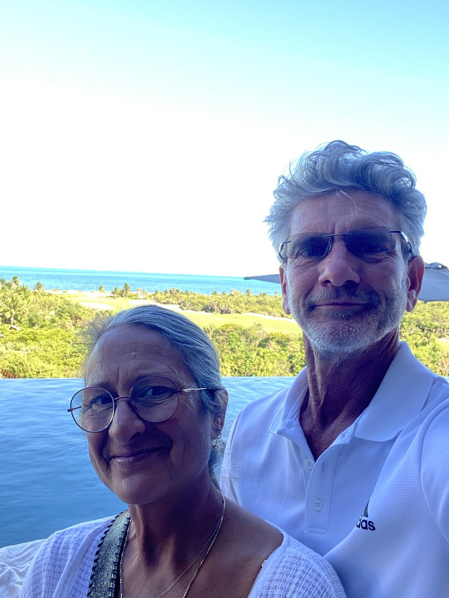 selfiebob1's tweet image. Arrived.