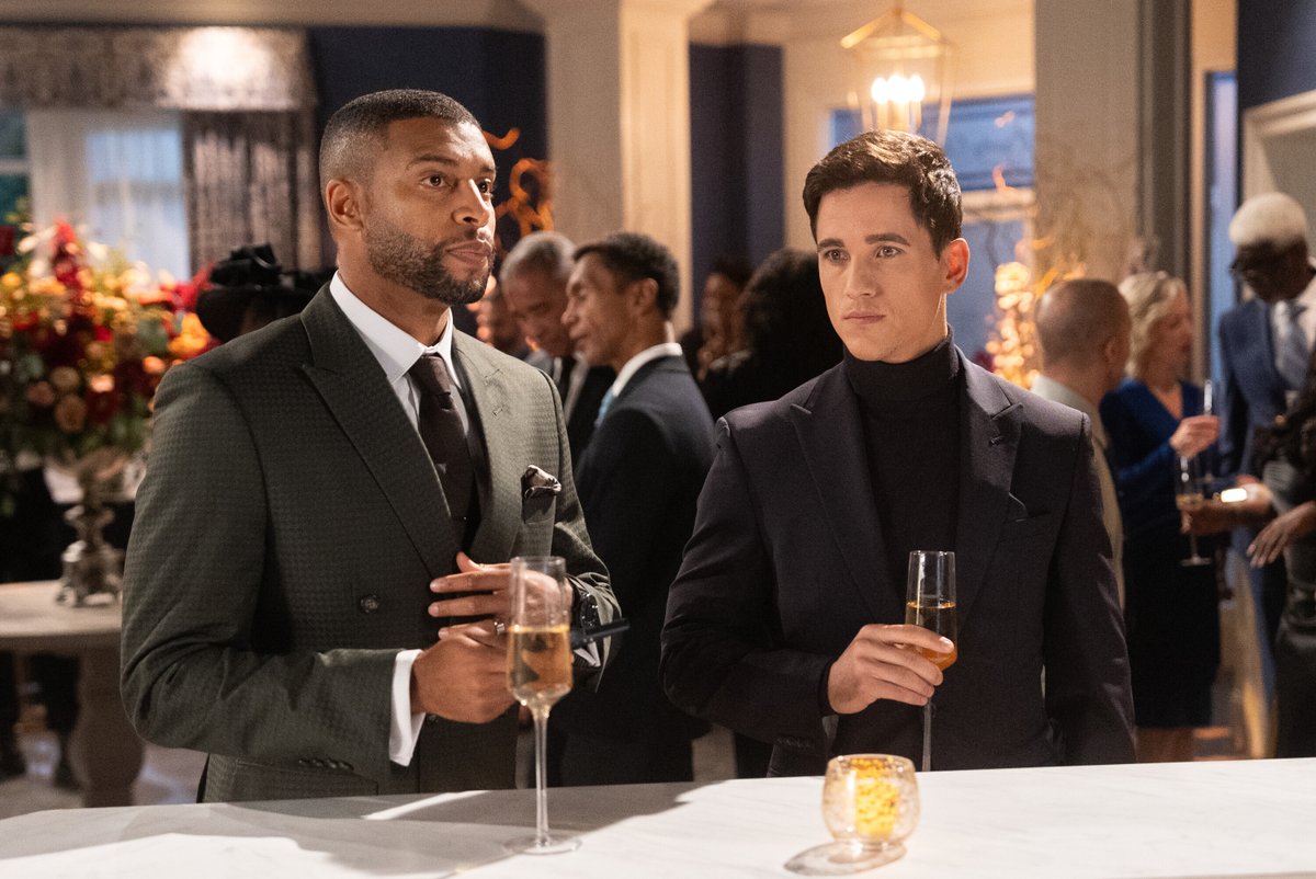 ErrolLewis's tweet image. A daily breakdown of what will happen during the week of March 3-7, 2025 on CBS’ "Beyond the Gates," including a video sneak peek! #BeyondTheGates #MustWatchMoments #Previews #Spoilers #DVRAlerts

Full Breakdown: soapoperanetwork.com/2025/02/beyond…