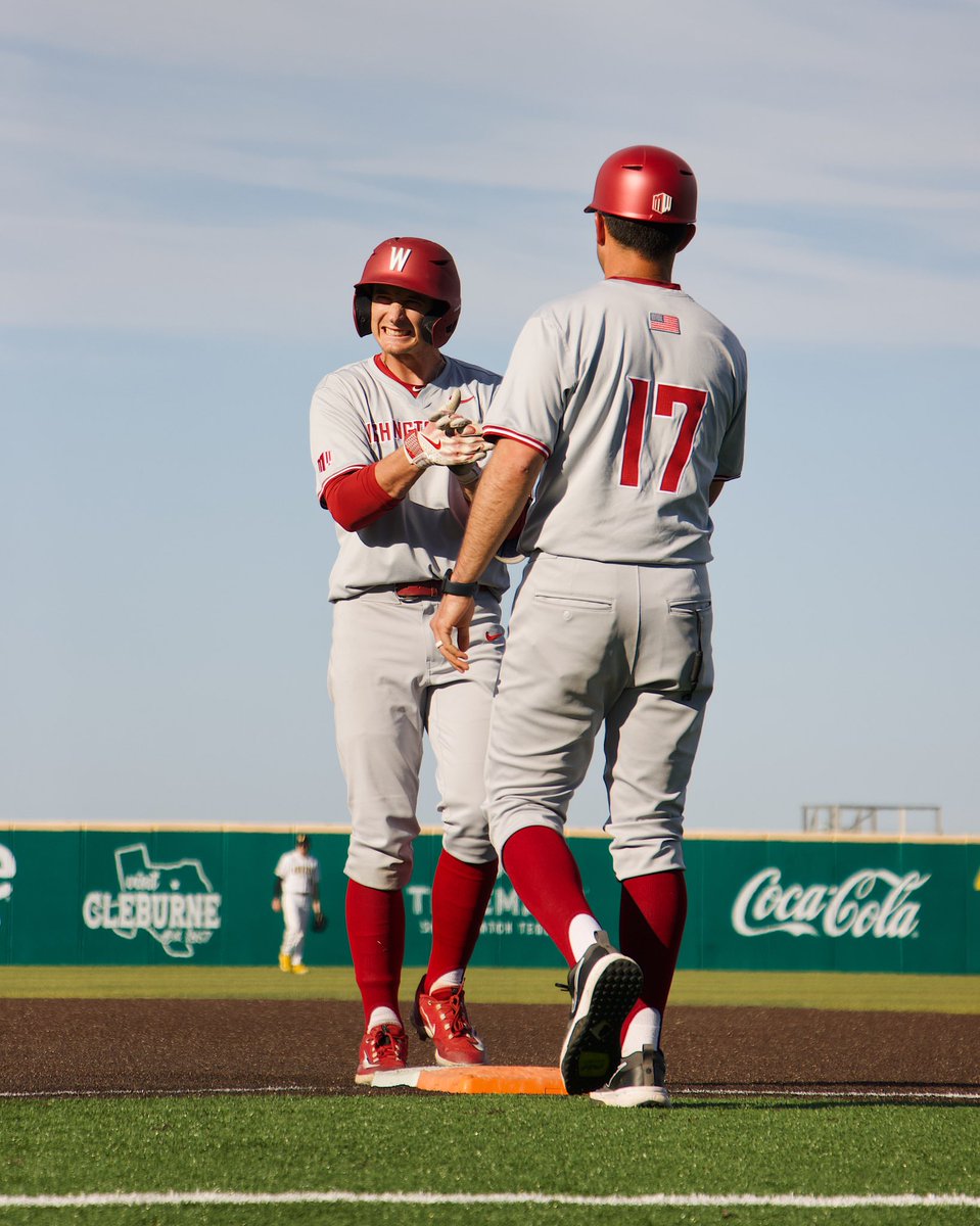 Keeping the pressure on!

M7 | 6-3 WSU

#GoCougs | <a href="/lukethiele2/">Luke Thiele</a>