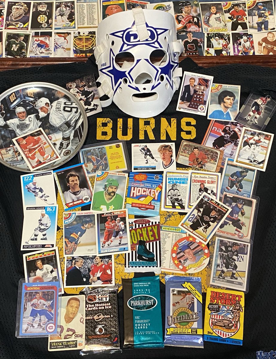 It’s that time of the month again and you know how it works. Like, retweet, &amp; make sure you’re following ⁦<a href="/burnsieoriginal/">The Original Burnsie</a>⁩ for your chance to win the wax &amp; some Burnsie bonus’s! Good luck everybody &amp; thanks for playing. Have a great weekend! #Bluenoserbeauty