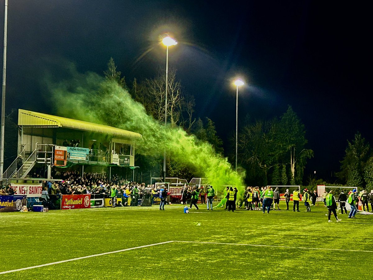 tombates2000's tweet photo. 👏🏼 Good shift lads 

💚 Even better support #GreenArmy https://t.co/CfK4U2fmIP