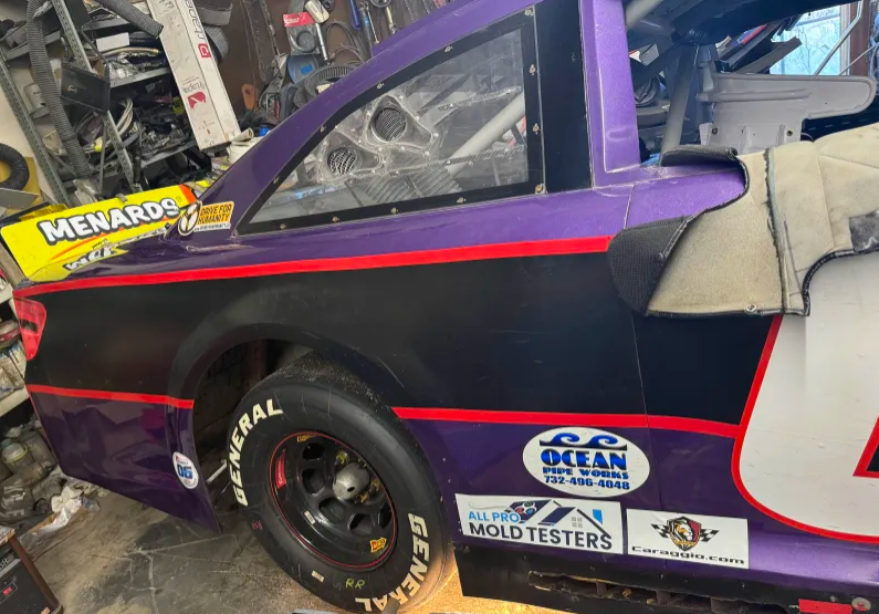 Brayton Laster (@theonepizzaman) on Twitter photo GET A FREE LOGO OR IMAGE ON MY PHOENIX ARCA CAR!!!
Have your face, pet, logo, etc, on the B/C Pillar of my #06 ARCA car at <a href="/phoenixraceway/">Phoenix Raceway</a> for free! We're giving away two 3" x 2" sized decals on these spots. To enter:
Must be following me (<a href="/TheOnePizzaMan/">Brayton Laster</a>)
Must be following GET A FREE LOGO OR IMAGE ON MY PHOENIX ARCA CAR!!!
Have your face, pet, logo, etc, on the B/C Pillar of my #06 ARCA car at <a href="/phoenixraceway/">Phoenix Raceway</a> for free! We're giving away two 3" x 2" sized decals on these spots. To enter:
Must be following me (<a href="/TheOnePizzaMan/">Brayton Laster</a>)
Must be following
