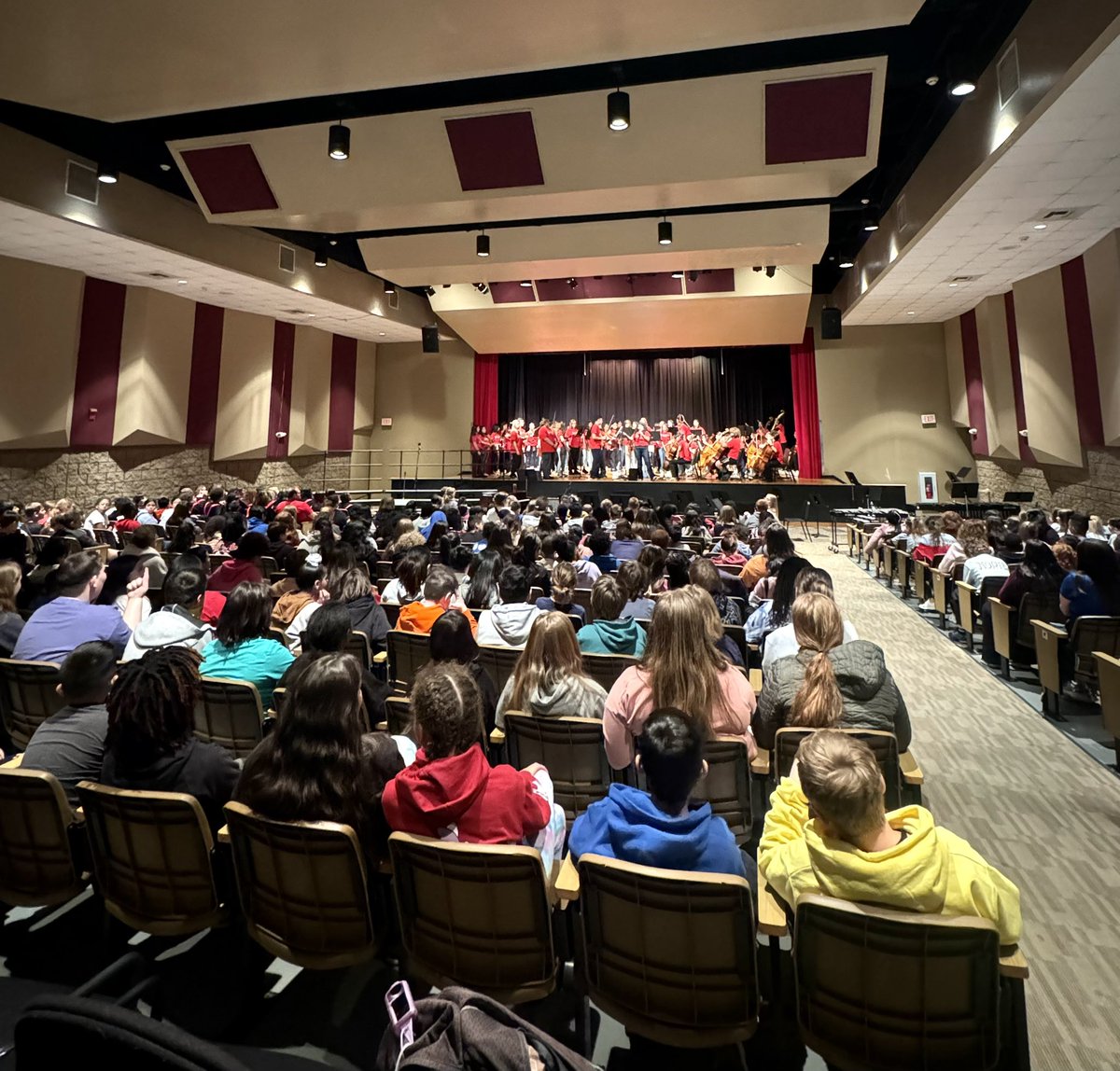 We enjoyed welcoming all of our incoming 6th graders today to hear and see more about some of the fine arts programs we offer 🎶🥁🎻