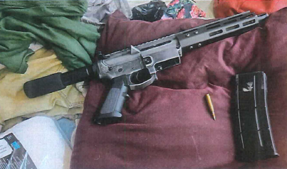 NDTXnews's tweet image. Eight known gang members were arrested in an @ATFDallas operation targeting an area known as "Dead End."
During the takedown, agents seized guns, drugs, cash, Crips-themed jewelery, and a live caiman alligator, which was transported to the @DallasZoo.
justice.gov/usao-ndtx/pr/e…