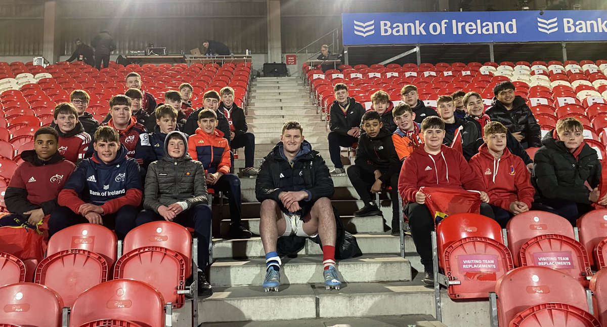 MairtinbMartin's tweet photo. CTC u15 rugby players with Evan O’Connell after Munster match tonight https://t.co/YE2tejvvmw