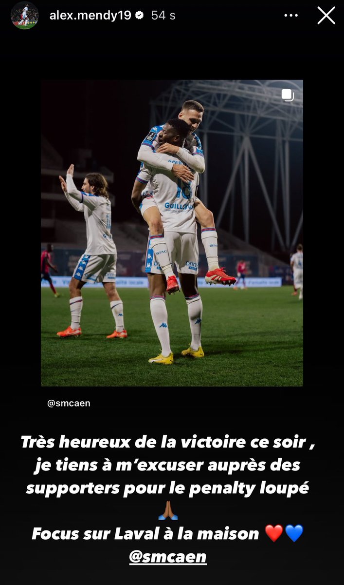 SMCaen's tweet photo. L’issue est belle, Alex Mendy a un message pour vous ❤️ 

#SMCaen #TeamSMC #CF63SMC https://t.co/vU3qaVdM8U