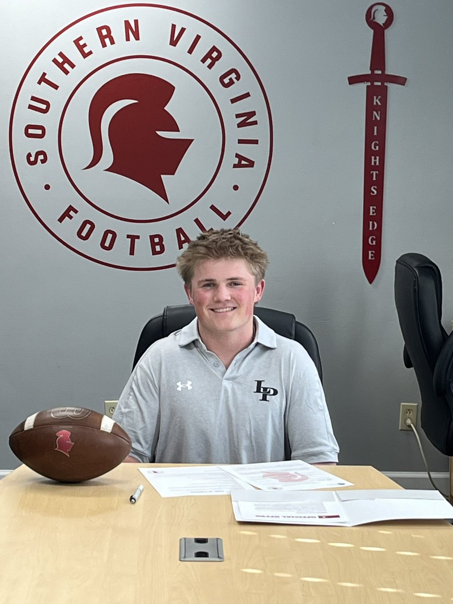 CadeHanson52405's tweet image. Signed‼️Blessed for the opportunity to play for SVU! Go Knights!! 🛡️⚔️
@CoachJoeDuPaix @Coach_EhornJr @CoachWillOrtiz @CoachMJMurdoch @biggjohnthedon @knight_ftbl
@LPKnightsFB @BartBrockbank @jmaybs09 @rcdenney @CoachPay67 @valor7v7