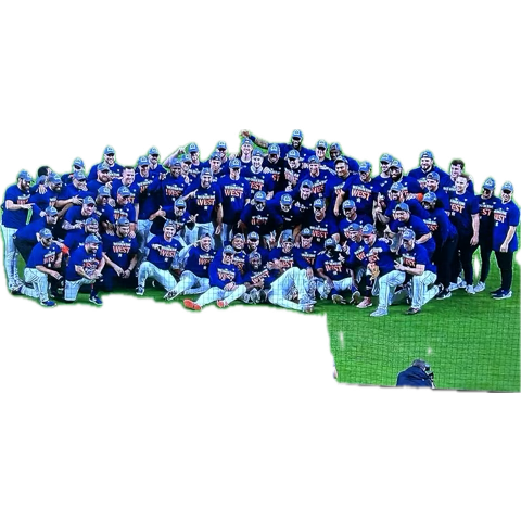 Garcia85Marcus's tweet photo. Iiim🎂😢🏆🫔🎁 https://t.co/j7Ya0tdRxw