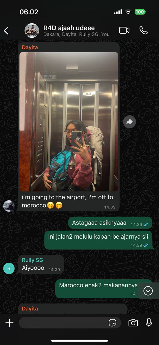 DarlingJJS's tweet photo. Ketika anak gadismu solo traveling dan hanya fyi (bukan minta ijin) kepada kami, orang tuanya.. disitu saya merasa saya telah sukses membinanya untuk mandiri.. leluasa terbang dengan sayapnya.. Tuhan, tolong jaga dia selalu.. https://t.co/WbWdr9CXRm