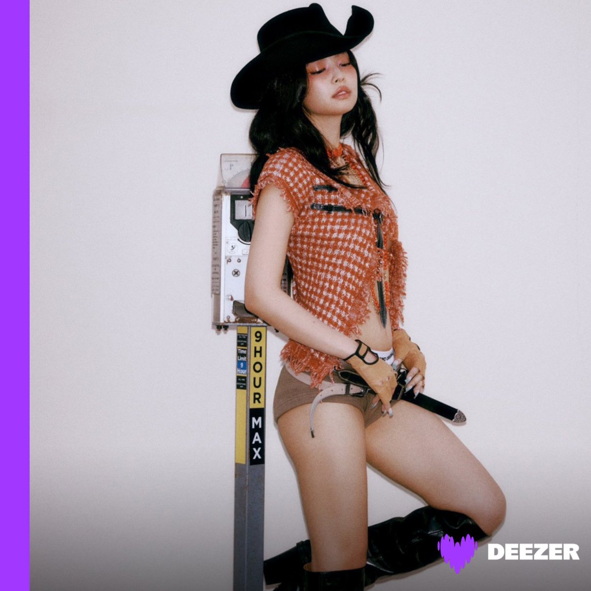 🎶🎧 © #iDeezerMusicRP
((+) 𝗝𝗲𝗻𝗻𝗶𝗲 𝗥𝘂𝗯𝘆 (<a href="/chanelfiles/">𝐉𝐞𝐧𝐧𝐢𝐞 𝐑𝐮𝐛𝐲ଓ</a>)
𝗡𝗲𝘄 𝗠𝘂𝘀𝗶𝗰 › #MantraRP

This that pretty-girl mantra, this that flaunt ya...Who else has got Jennie Ruby's new song on repeat?