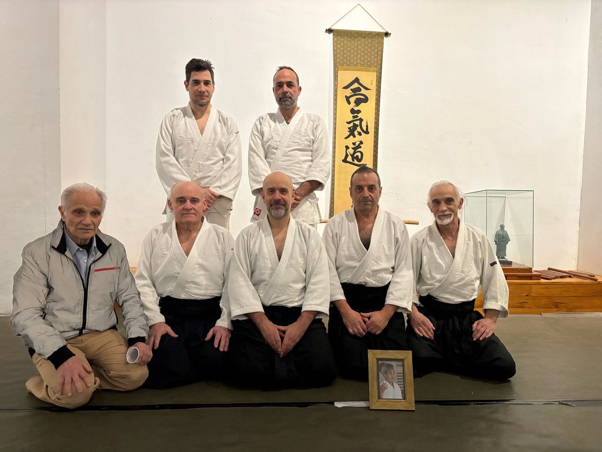 AikidoColmenarV's tweet photo. @AikidoColmenarV estuvo en la última clase oficial de Ametsuchi 🥲 https://t.co/OCVQuR3uOm