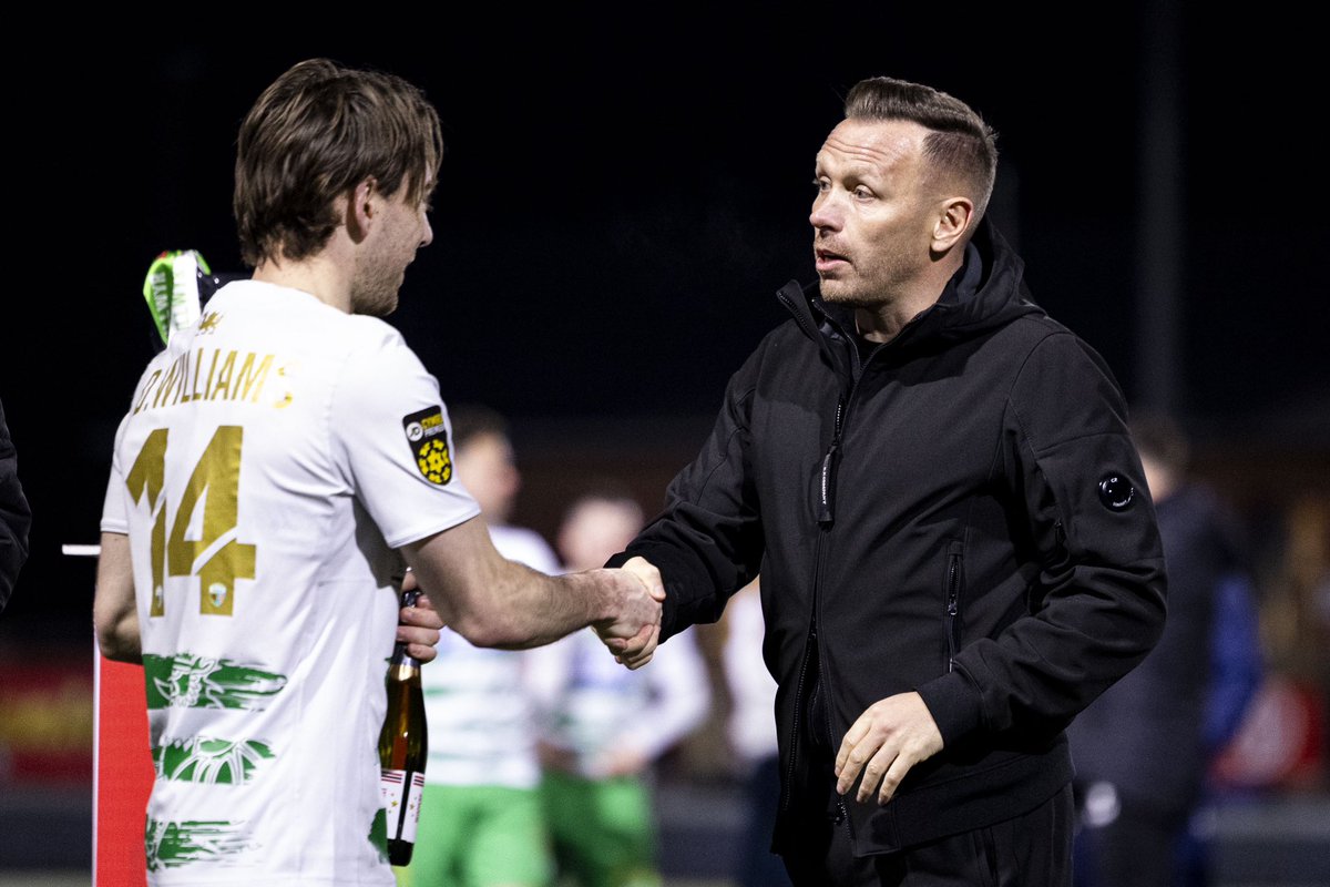 The creator of @TNSFC’s winner 👏

@DP_Williams19: Seren y Gêm! 🌟🏆

#NathanielMGCup