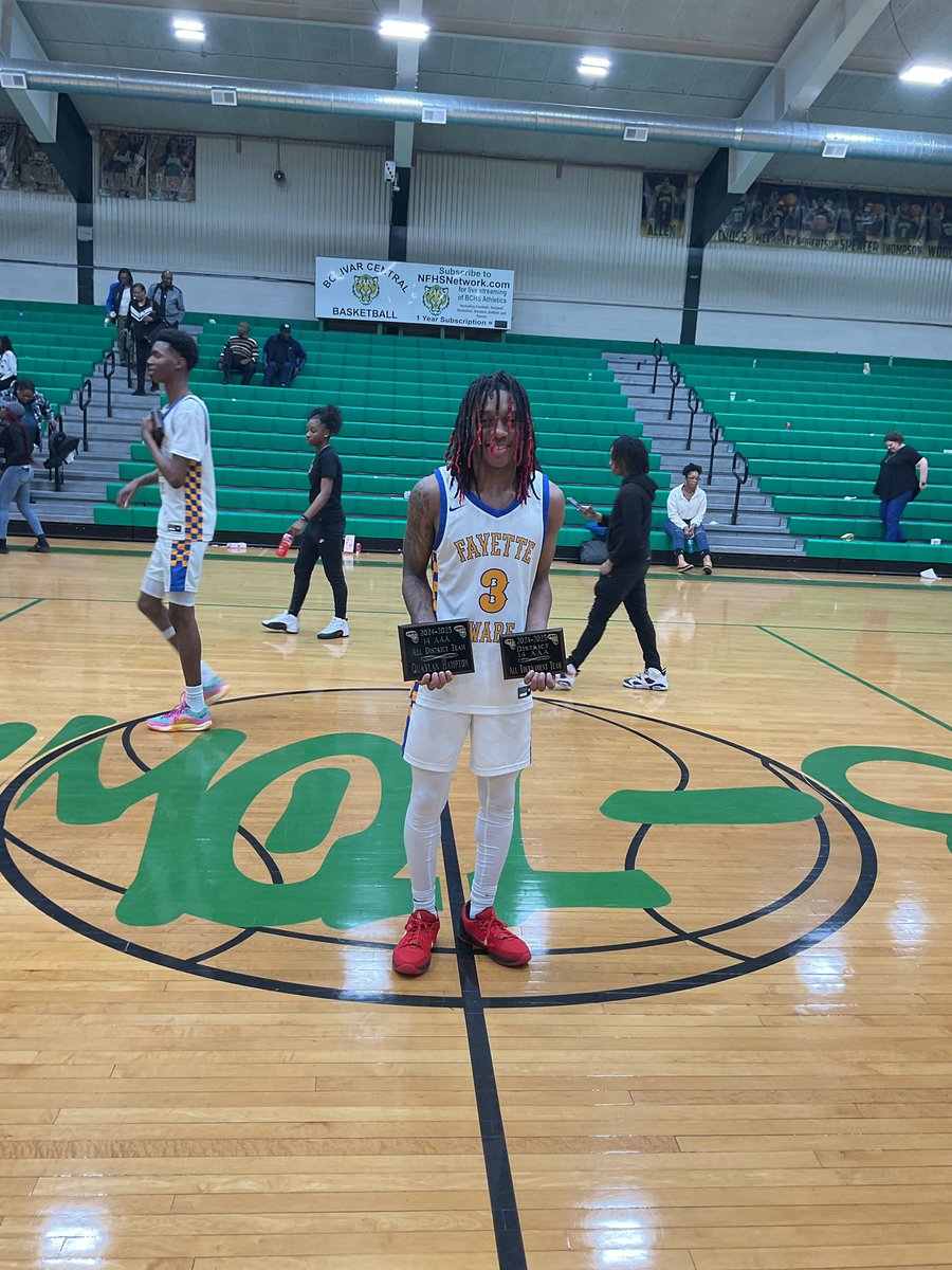 HamptonQuaylan's tweet photo. District Champs. All-District and All-District Tournament Team! @CoachChearis @Kreager @johnvarlas @CourtneyHoops90 @Tnprephoops @memphispreps @preps_sun @ChuckLawson901 @MajorPrepSports @CoachTcom @tlownsdale @AndrewForce8 @PrepHoopsNext @wynstonw_ https://t.co/Q75RK3dzBo