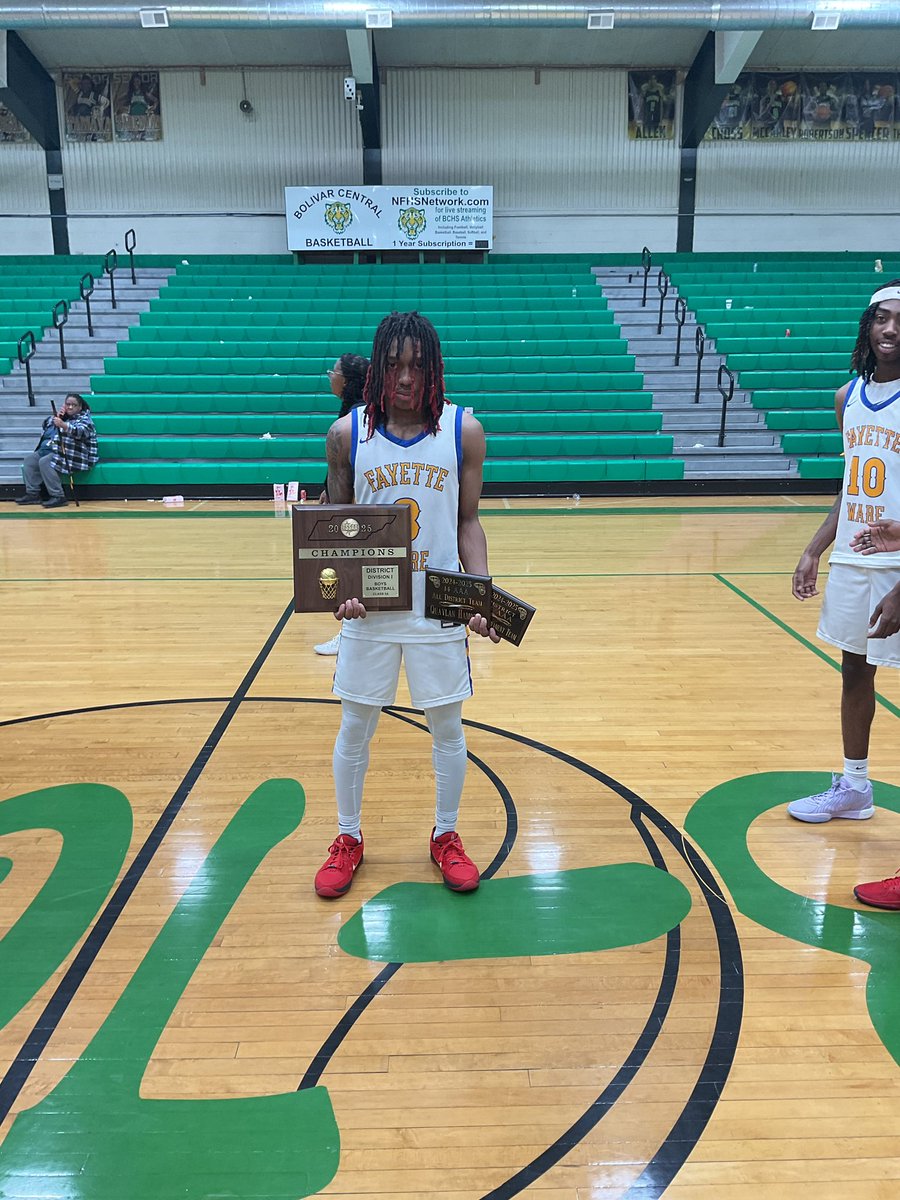 HamptonQuaylan's tweet photo. District Champs. All-District and All-District Tournament Team! @CoachChearis @Kreager @johnvarlas @CourtneyHoops90 @Tnprephoops @memphispreps @preps_sun @ChuckLawson901 @MajorPrepSports @CoachTcom @tlownsdale @AndrewForce8 @PrepHoopsNext @wynstonw_ https://t.co/Q75RK3dzBo