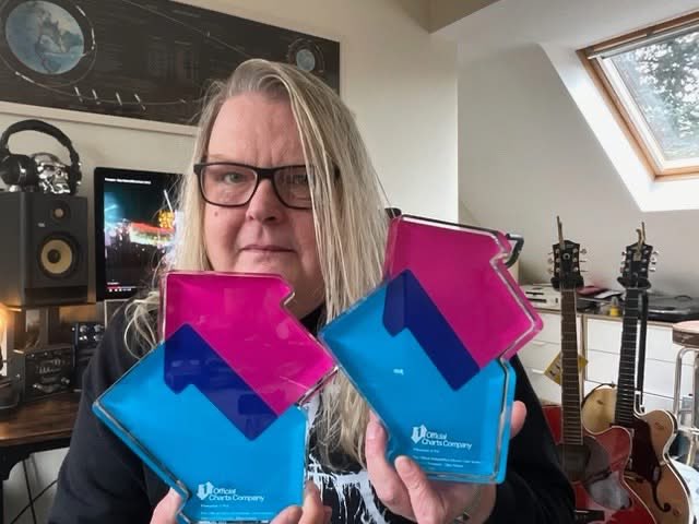 It still amazes me what you the music fans helped us achieve 2 years ago with 
Obey Robots

When life gets rough  these beauties put a huge smile on my face.

No1. Independent Album
No1 Download Album