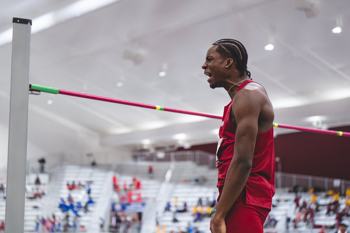 𝙃𝙞𝙜𝙝 𝙥𝙤𝙞𝙣𝙩 𝙜𝙧𝙤𝙪𝙥 ➕

The men’s high jump group added 19 points to the team score, helping the Sooners climb to 2nd overall!