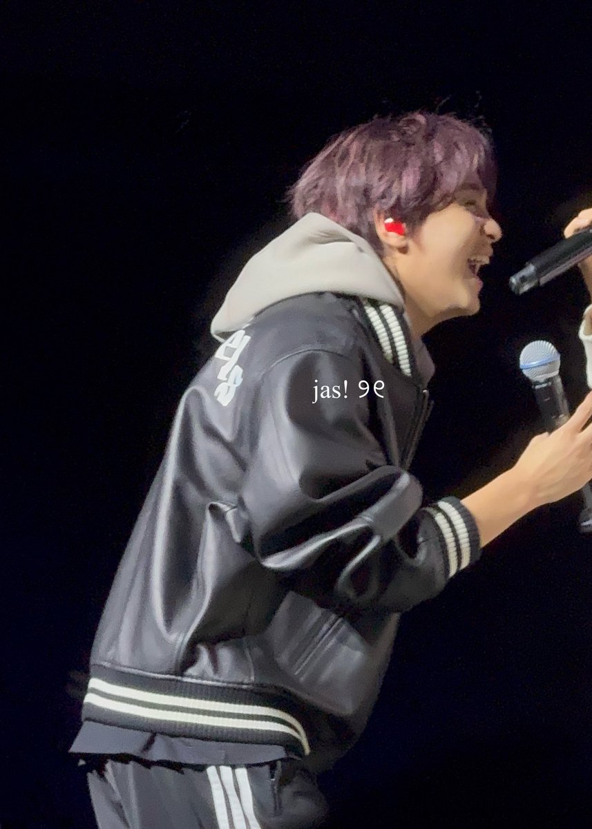 jas! ୨୧ tweet media