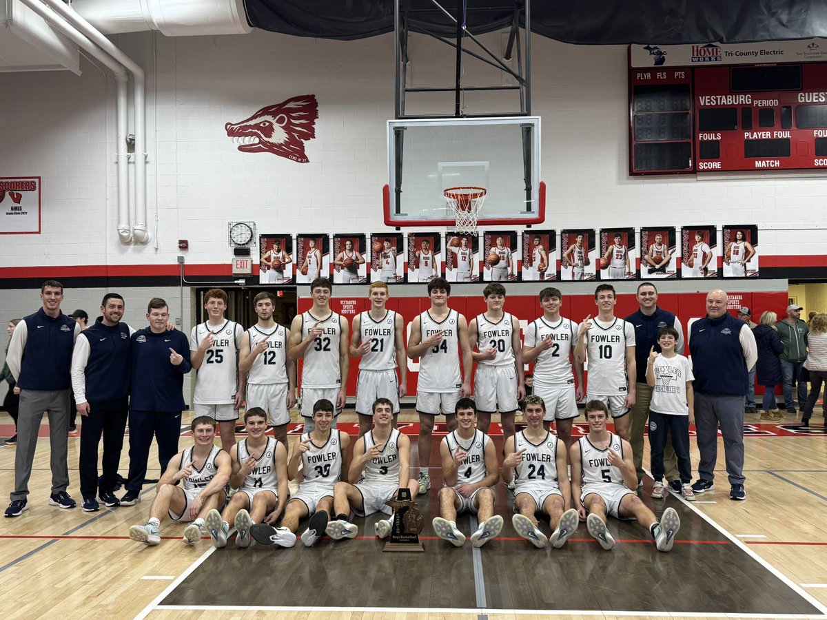 DISTRICT CHAMPS! 🦅🏀