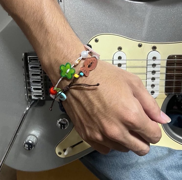 senjahitamm's tweet image. button beads custom

link shopee : s.shopee.co.id/AA2fqF0p2C