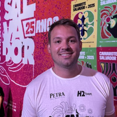 Daniel_Hailer's tweet photo. #NovaFotoDePerfil https://t.co/HdunM3dsuf