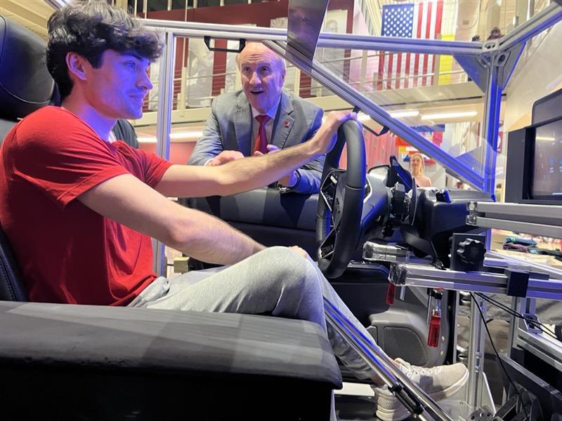 UAEcoCAR's tweet image. Our Mobility Challenge Team got to put our Ergo Rig to the test at the Alabama Adapted Athletics game! Thank you to all of our team members who helped at the testing, and a big shout out to President Bell for stopping by!
 
 #UAEcoCAR #EcoCAREVChallenge #BamaEngineering #Research