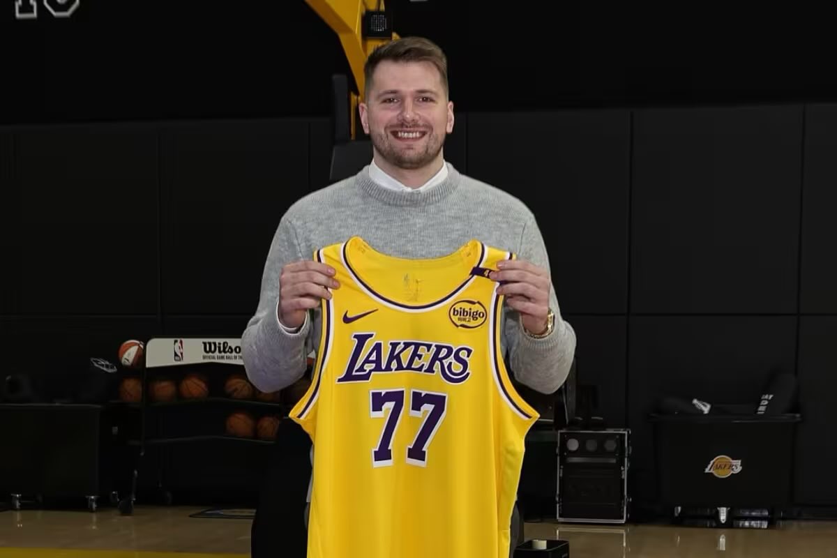 JonnyLeTran5's tweet image. Happy birthday Luka Dončić 😍🥳 #LukaDončić #HappyBirthdayLukaDončić #LukaMagic