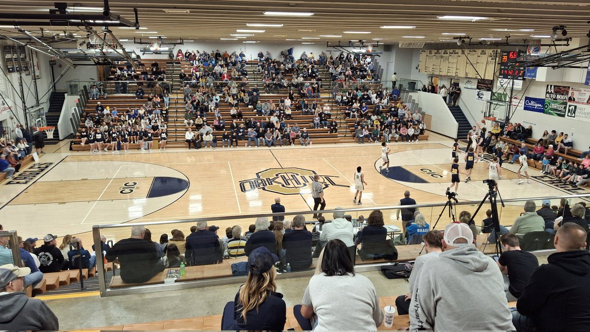 Griffin Leonard (@pbpgriffinleo) on Twitter photo Took a trip up north near the only Swayzee in the world! Oak Hill hosts Delta to wrap up the regular season at 7:30:
📻: <a href="/WMUNMuncie/">92.5 FM 1340 AM Muncie</a>
🎥: ihsaatv.org/woofboom Took a trip up north near the only Swayzee in the world! Oak Hill hosts Delta to wrap up the regular season at 7:30:
📻: <a href="/WMUNMuncie/">92.5 FM 1340 AM Muncie</a>
🎥: ihsaatv.org/woofboom